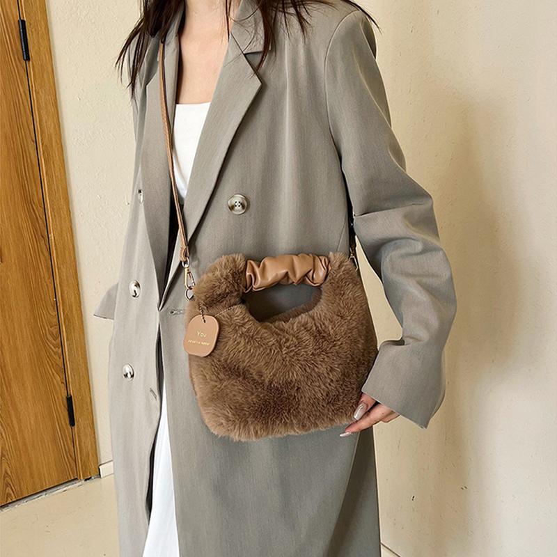 Plush Shoulder Bags for Femme Luxury Designer Soft Winter Ladies Clutch Purse Handbag Fashi Female Crossbody Underarm Bag