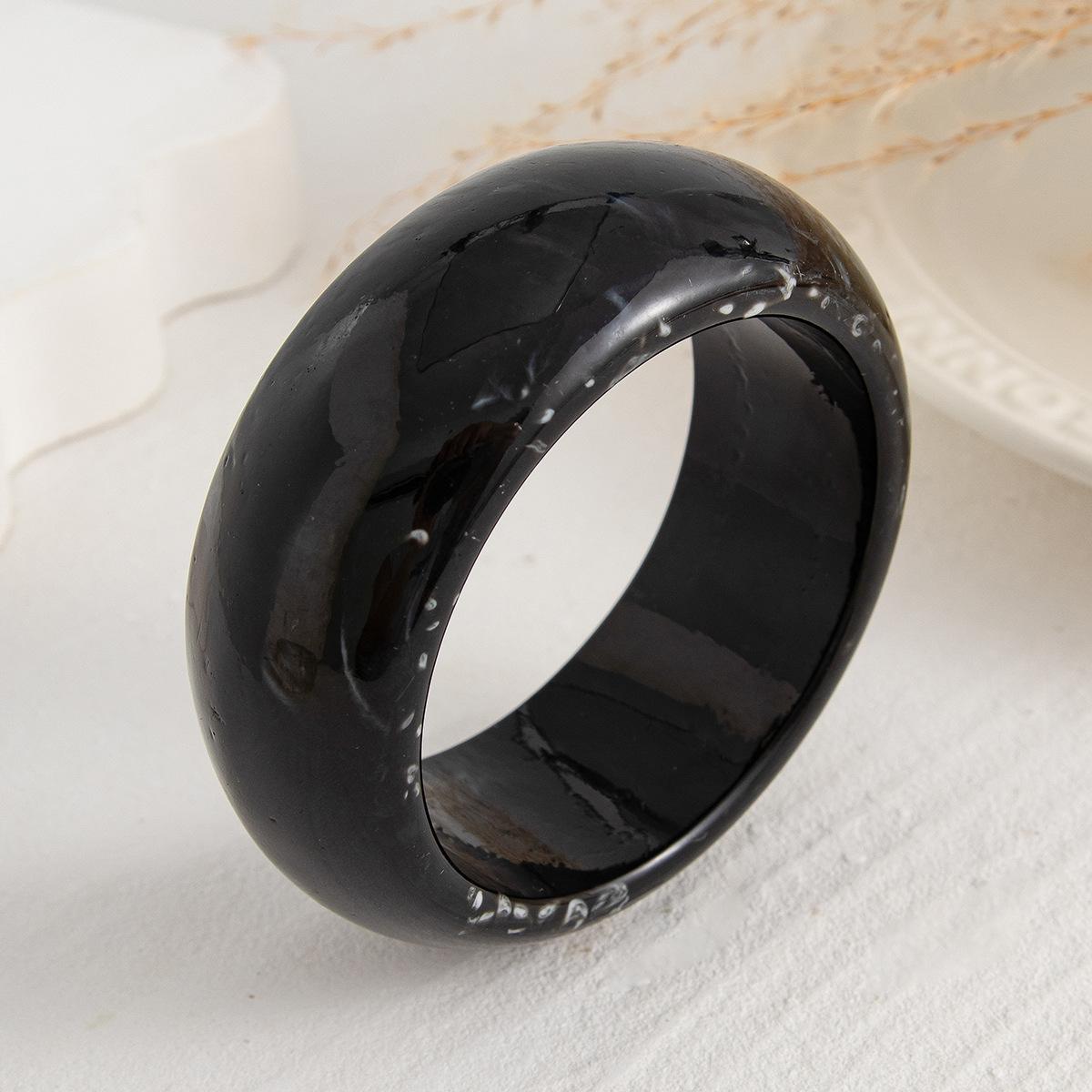 

Vintage Round Charm Resin Cuff Bracelets Bangles for Women Acrylic Wide Geometric Bangle for Girls Summer Jewelry Gift