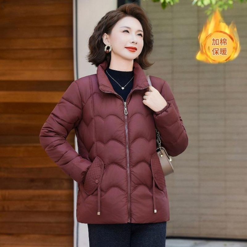 Winter Down Cotton-padded Clothes, Short Cotton-padded Clothes, Middle-aged Women's Clothing, and Winter Thickened Small Cotton-padded Jackets.