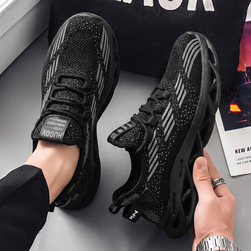New Fashion Men 's Four Seasons Comfortable Thick Sole Shoes Students BoysTrending Soft Sole Breathable Casual Running Sneakers