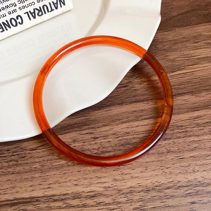 Pulsera geométrica de acrílico chic europea y americana – Joyería de mano elegante, versátil y de alta gama