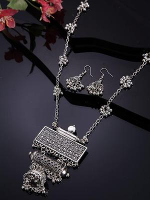 Latest Stylish Traditional Oxidised Silver Necklace Jewellery Set for Women