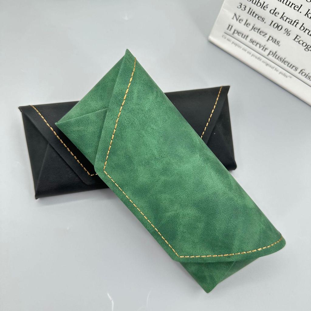 Compact Leather Sunglasses Case: Durable, Solid Color, Logo Printable