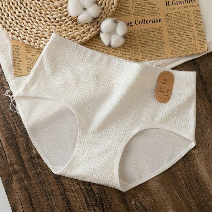 Female Spring and Autumn Cotton Comfortable No Trace Breathable Hip Briefs
