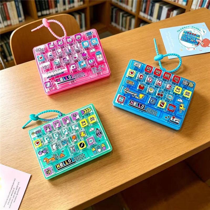 Cute Chicken Stress Relief Sensory Toy 26 Key Keyboard Keychain Bag Ornament for Kids Classroom Reward Gifts
