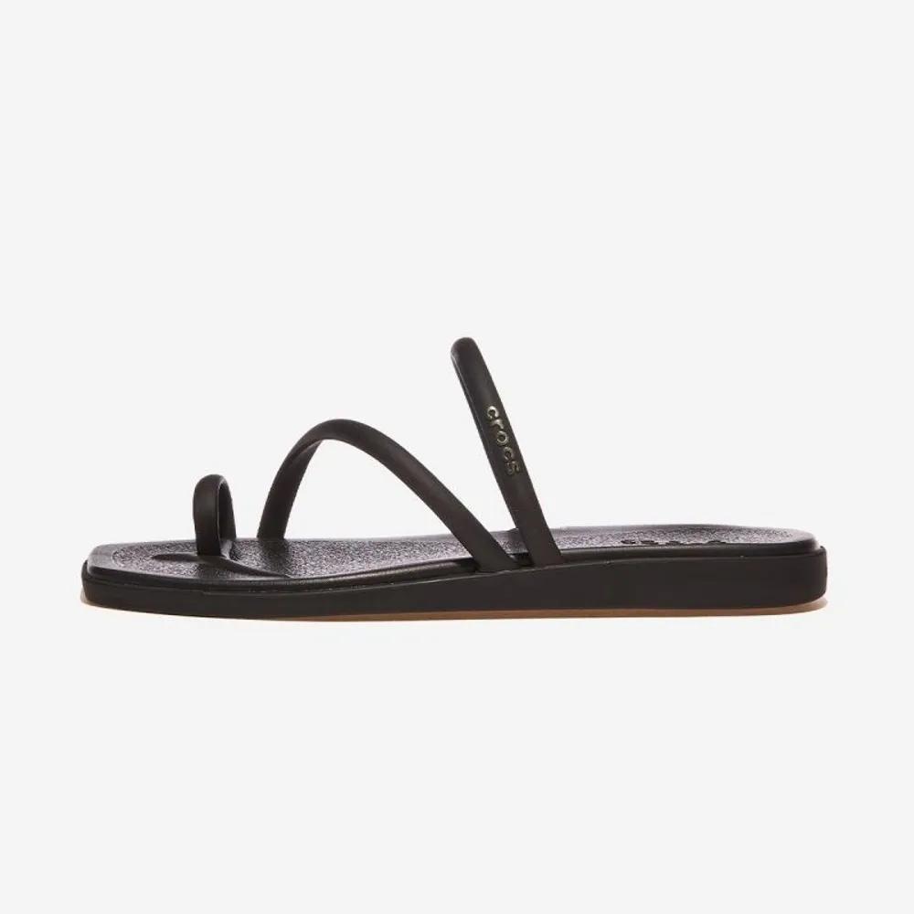 Crocs Miami Toe Loop Sandals - BLACK 131438