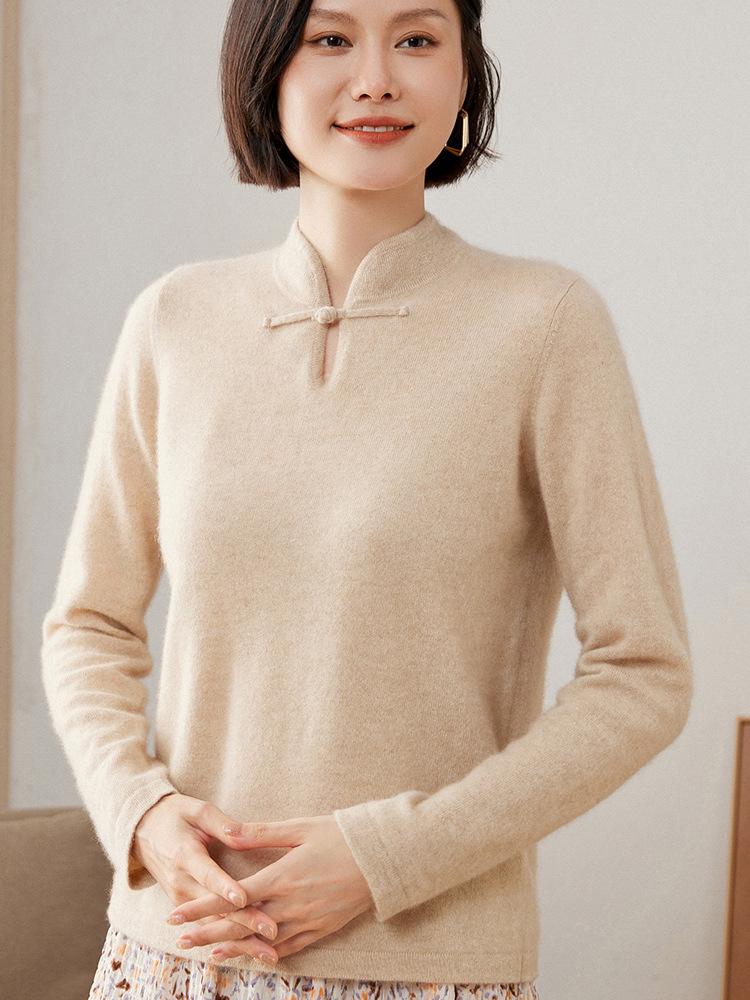 2025 Fall/Winter Women's Cashmere Sweater: Chinese Style Stand Collar with Frog Button, Warm Loose Fit Base Layer.