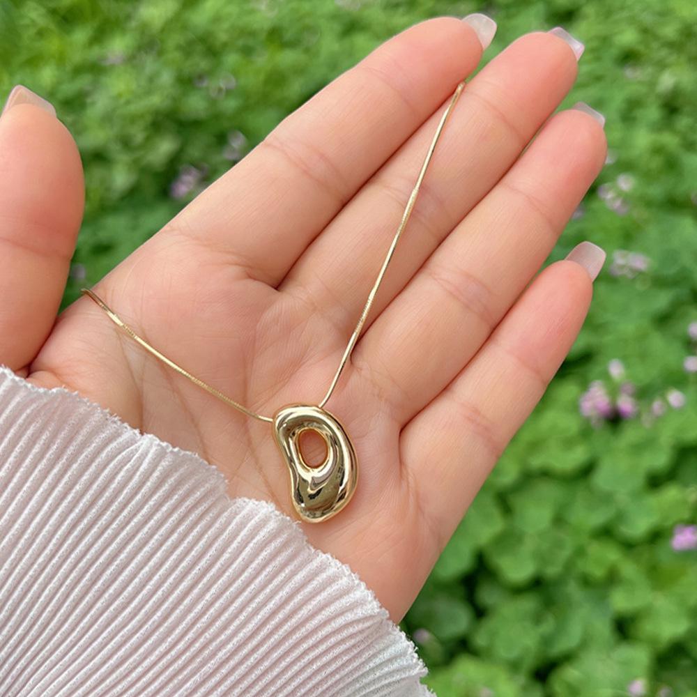 18K Gold Copper-Plated A-Z Balloon Bubble Alphabet Pendant Necklace, 2024 Stylish Glossy Design.