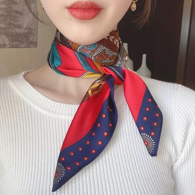 Small square scarf silk scarf women's new spring and autumn shirt suit scarf decorative warm 71 neck scarf scarf