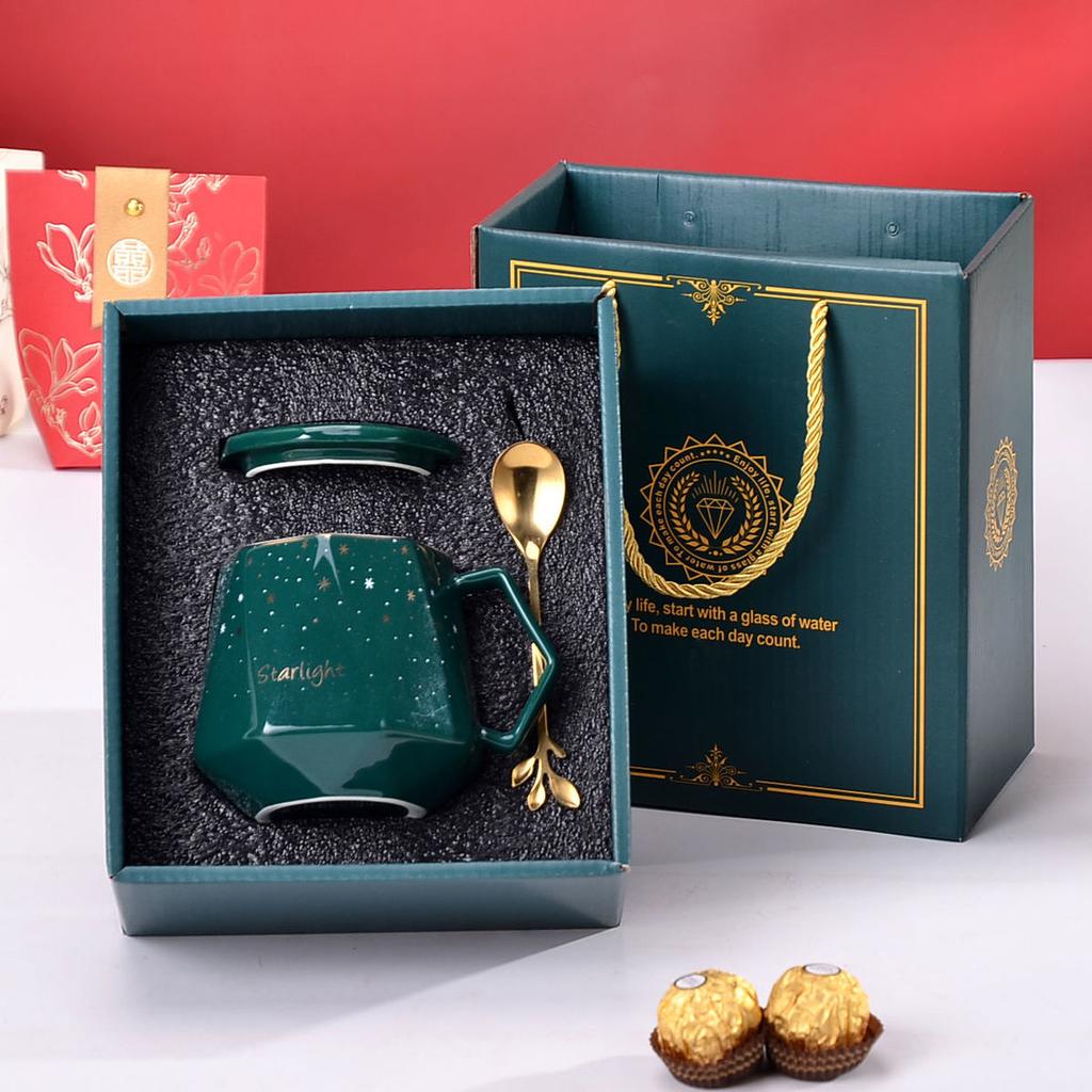 Creative Personality Trend Coffee Cup Nordic Style Ceramic Cup with Lid and Spoon Office Water Cup Gift Set