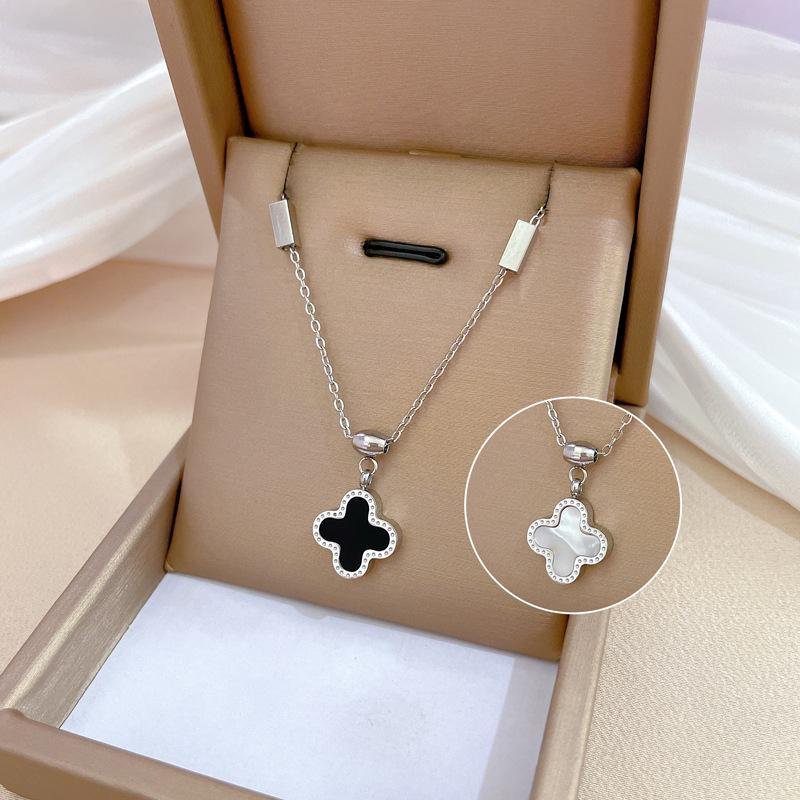 Popular Element Personality Minimalist Wind Furnace Real Gold Necklace Female Collarbone Chain