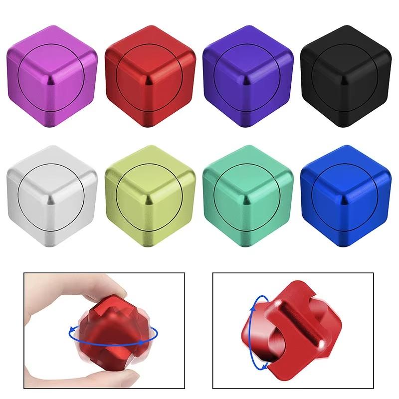 Dekompressions-Quadrat-Kreisel Würfelwürfel Anti-Angst Fingerspitzen-Spielzeug Hand-Fidget-Spinner Frühes Lernen Entlüftungsspielzeug Flipo Flip