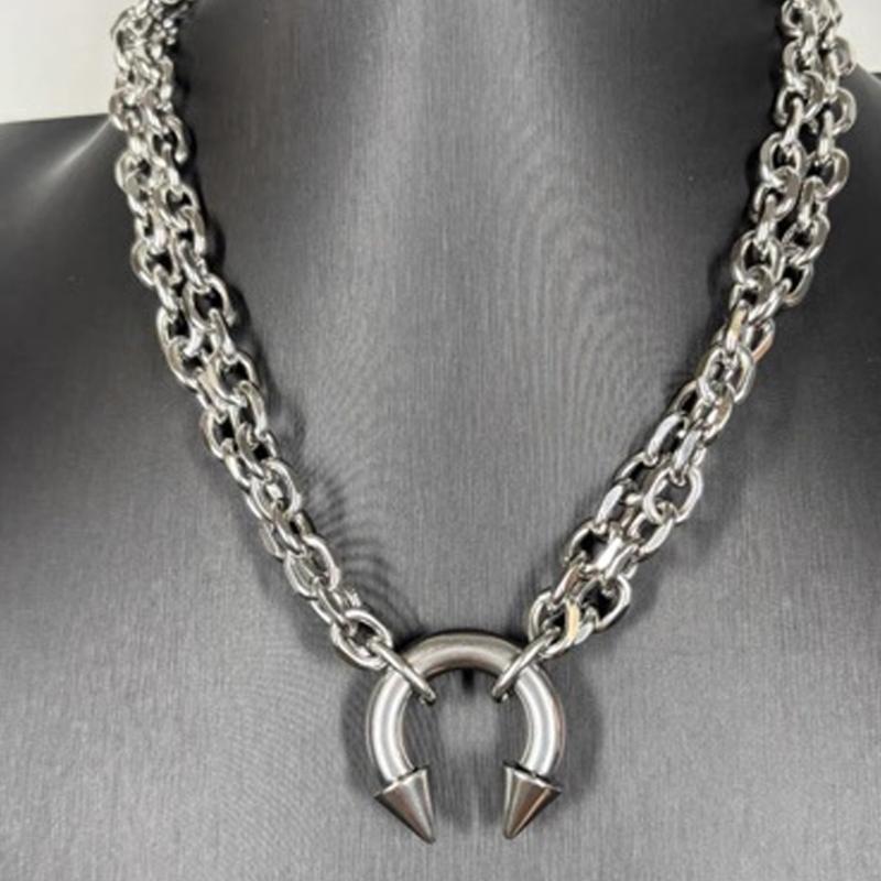 Unique Spiked Horseshoe Pendant Necklace Industrial Style for Fashion Enthusiasts Stainless Steel Neckchain