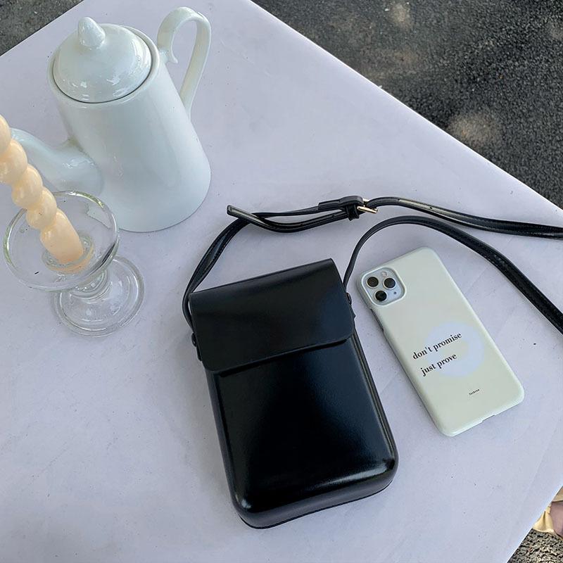 

2025 niche versatile vertical Japanese and Korean change mobile phone bag simple box bag retro men s and women s texture messenger bag tide чорний
