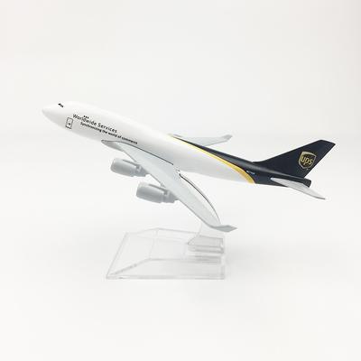 Metal Aircrafts 16cm Airplane 1:400 Scale B747 UPS Airlines Static Diecasting Alloy Model Plane Kits Souvenir Display Decoration
