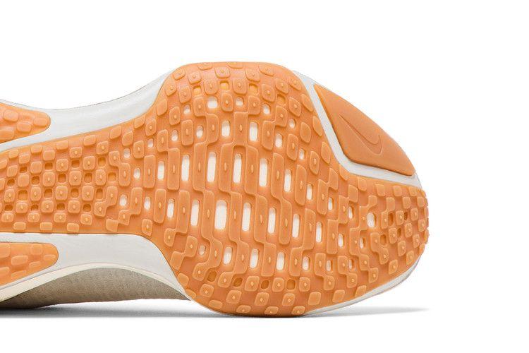 Nike ZoomX Invincible Run 3 Light Bone Pail Ivory (Women's)