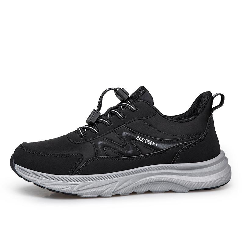 New leather non-slip and wear-resistant breathable leather black sports shoes shock-absorbing dad walking shoes