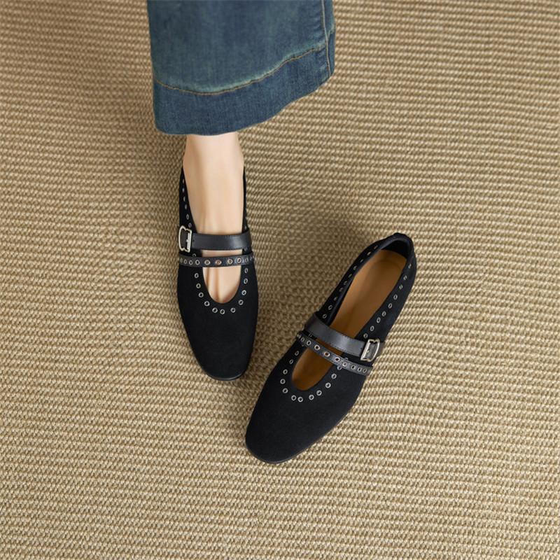 Fashion New Spring/autumn Sheep Suede Women Shoes Round Toe Mary Jane Shoes for Women Fashion Rivet Belt Buckle Low Heel Women Pumps
