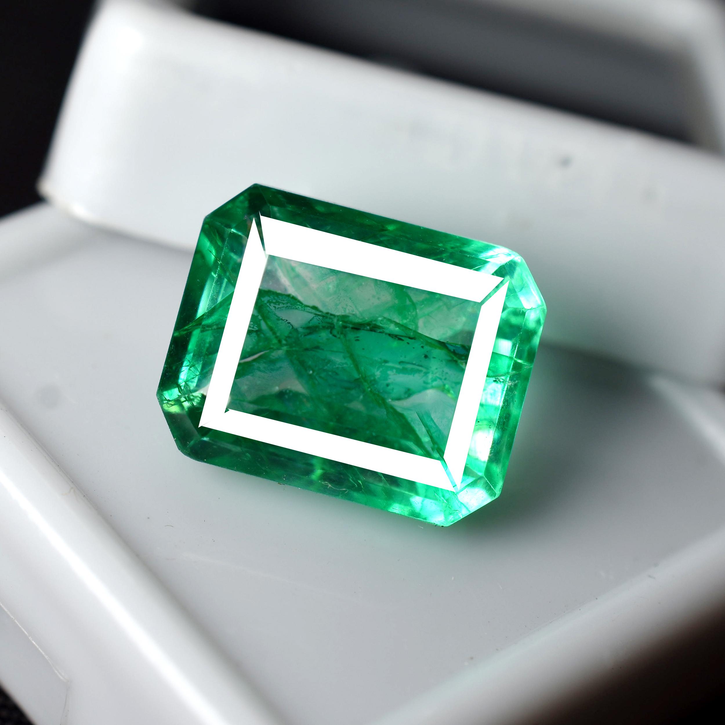 

Natural Emerald Loose Gemstone Green Emerald Cut 8.10 Ct CERTIFIED Pendant Size AM-39 13.2 mm approx зелений