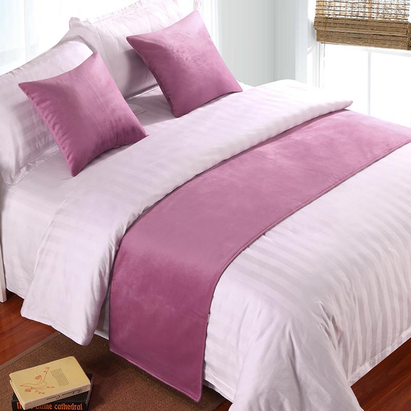 Luxury Velvet Solid Bed Runner Scarf Protector Slipcover Bed Decorative Scarf for Bedroom Hotel Wedding Room Twin/Queen/King
