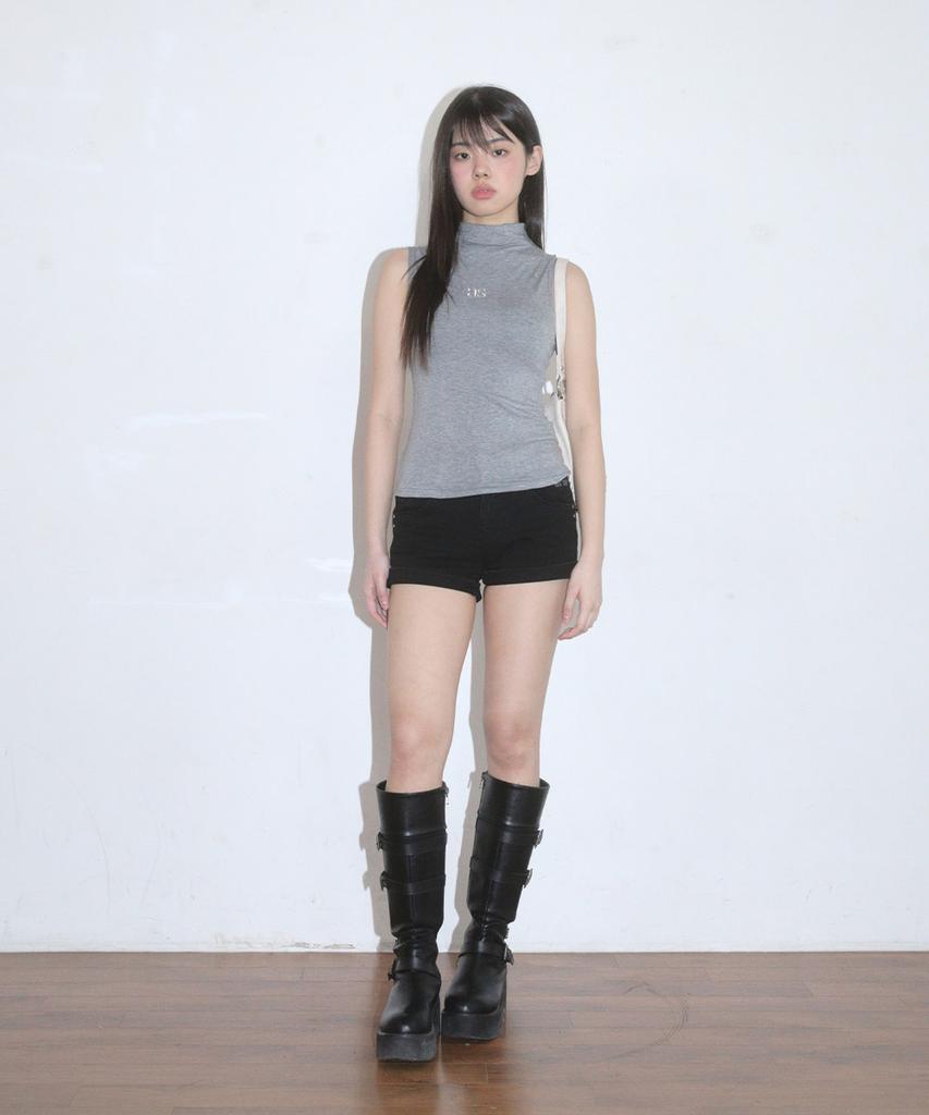 Aejeuon Line Short Pants