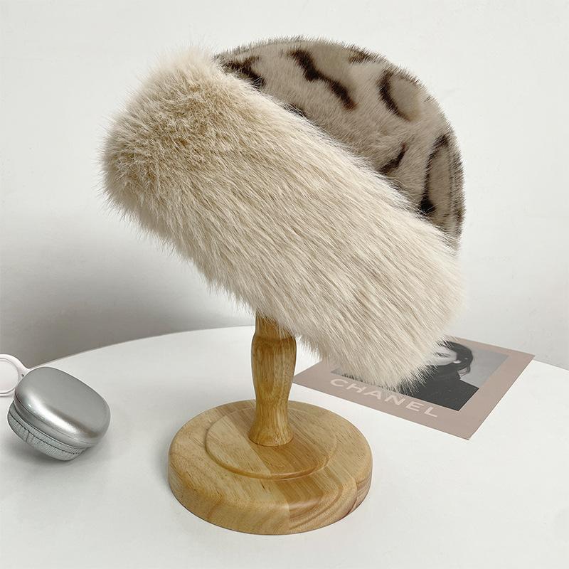 Hat women's winter new thickened warm imitation fur fashion simple bucket hat imitation mink women's Mongolian hat