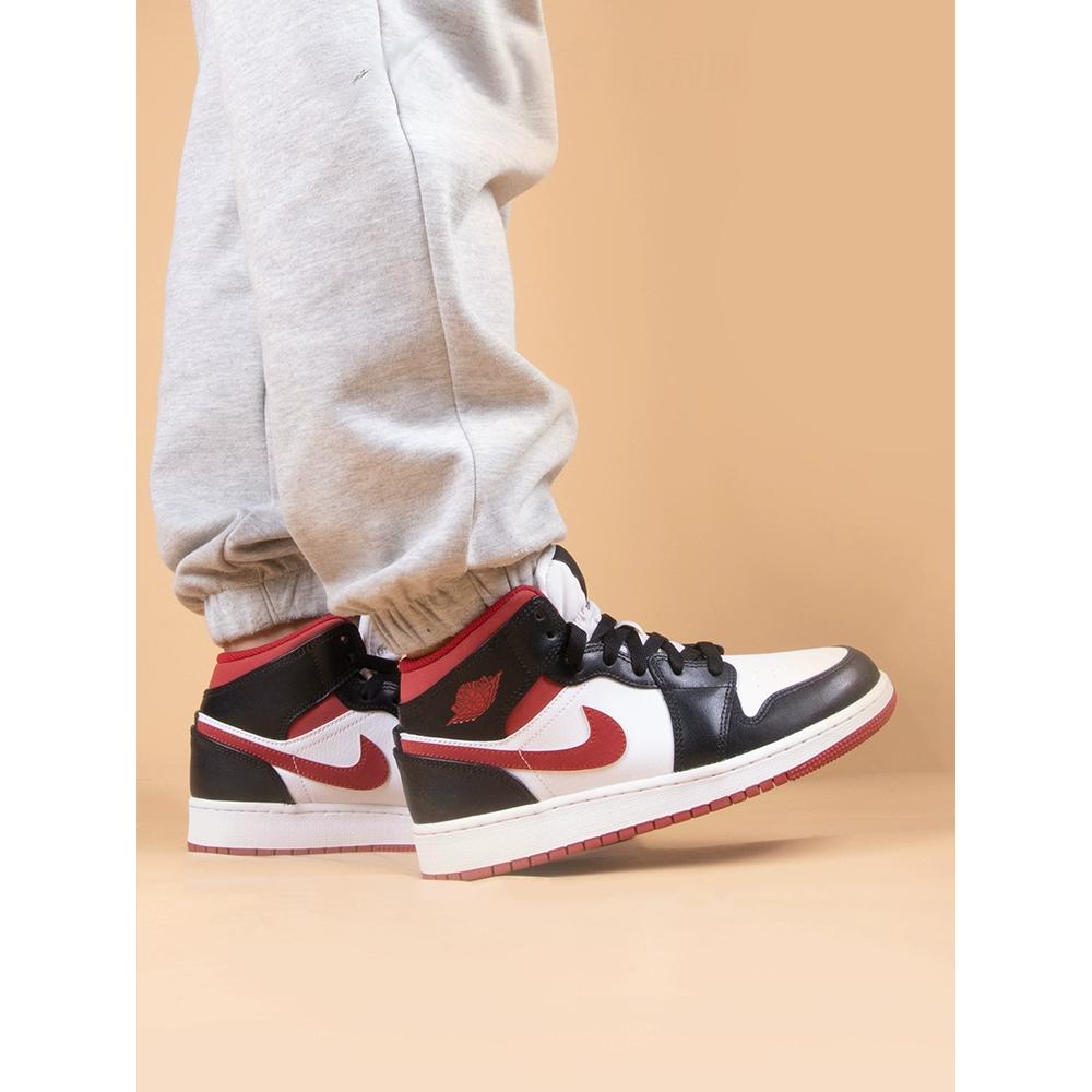 New Jordan Kids Air Jordan 1 Mid 'Metallic Red' Sneakers DJ4695-122