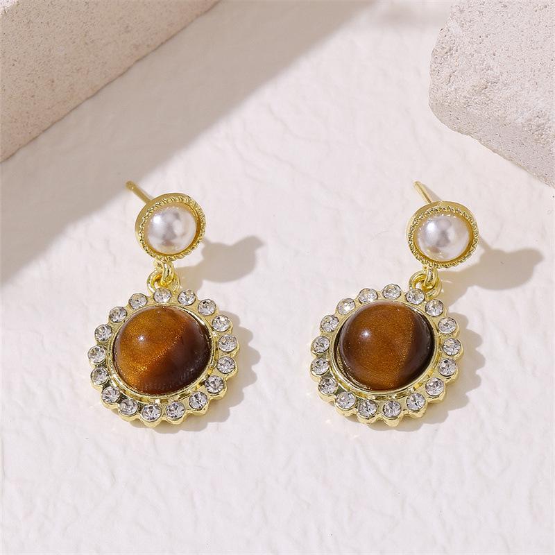 Retro Tiger-eye Stone Earrings - Simple and Elegant, Suitable for Daily Commuting, Versatile and Luxurious, High-end Style Earrings for Women