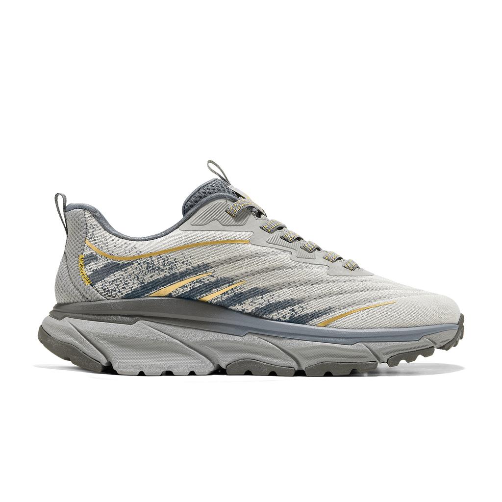 Skechers DLUX Journey Trail Lightweight Comfortable Durable Low-Top Outdoor Functional Shoes Men shoes Gray 237416-GRY