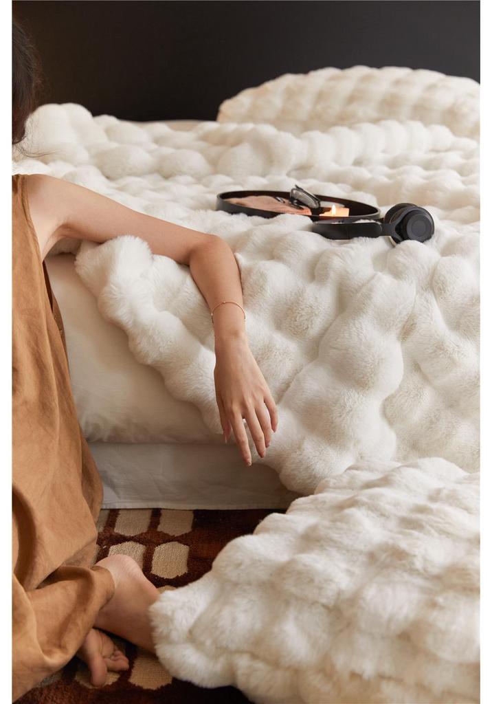Tuscany Faux Rex Rabbit Bubble Fleece Double-Sided Thickened Blanket