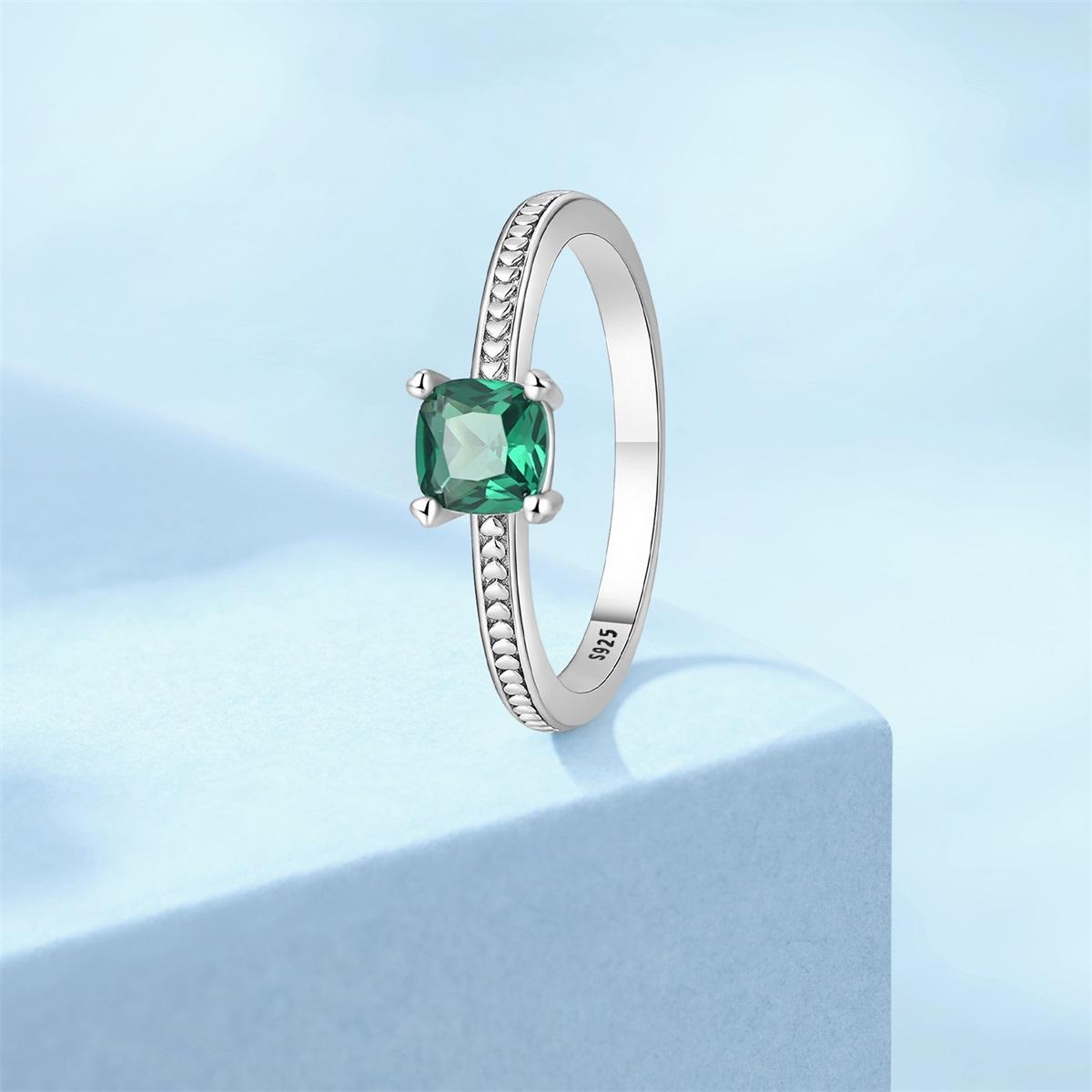 

Ring 925 Silver Emerald Heart Ring Valentine s Anniversary Fine Women Gift Accessory Nickel-Free Hypoallergenic 7