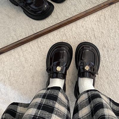 Round Head Versatile Retro British Style Black Platform Small Leather Shoes Women's 2025 New Autumn and Winter One-pedal Loafers