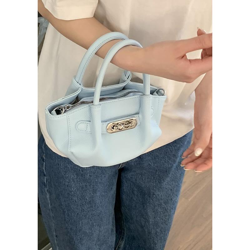 

Niche texture portable vegetable basket bag women s new summer fashion lychee pattern versatile shoulder messenger bag синий
