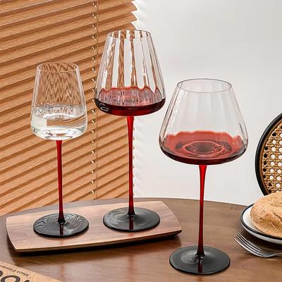 700ml Bordeaux Wine Glasses Large Capacity Striped Red Rods Crystal Goblet Prismatic Design Household Reducing Wine Cup