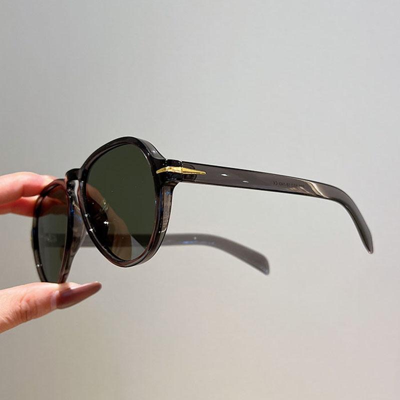 Luxury Designer Pilot Sunglasses Women Men Vintage Big Frame Punk Rivet Shades UV400 Trendy Fashion