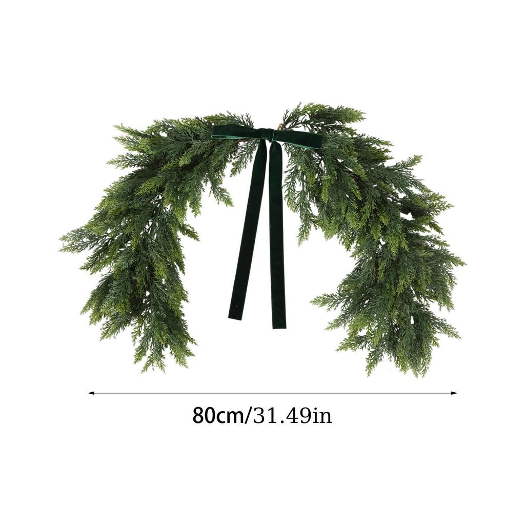 Artificial Pine Needle Christmas Wreath for Windows and Walls