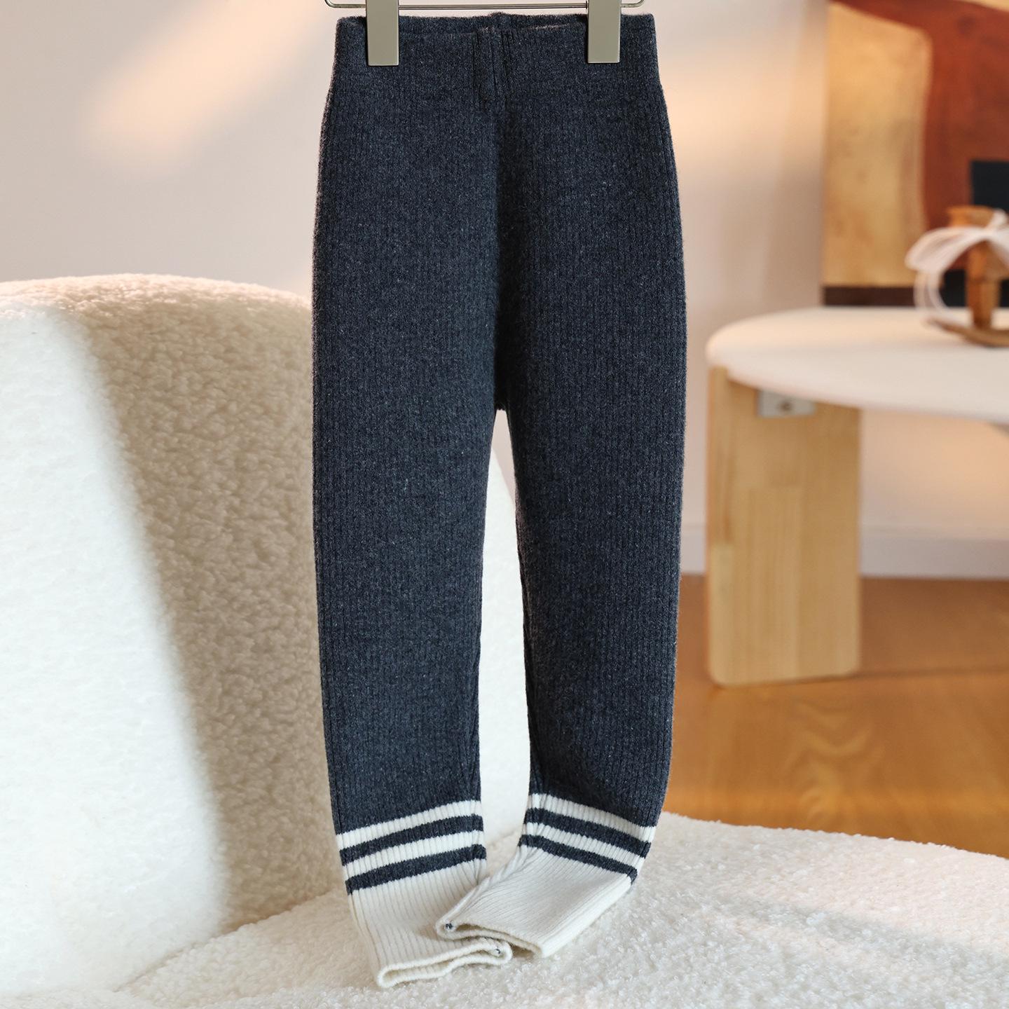 

Girls Wool Color Block Leggings - Ribbed, Warm Autumn-Winter Pants 140 cm темно-сірий