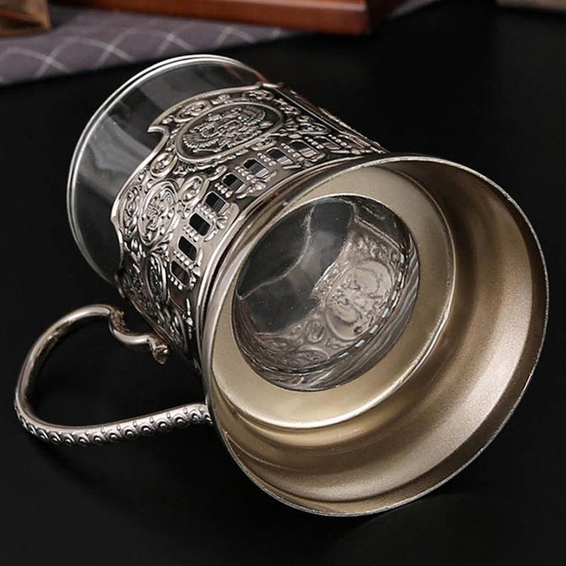 Vintage Russisch-Stil Whiskeyglasbecher mit Henkel Kreatives Metall-Trinkgeschirr für Partys und Treffen