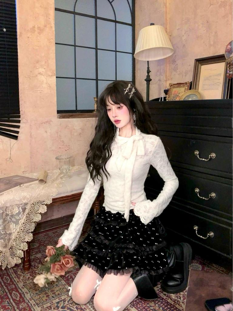 Chic Lace Slim Long Sleeve Top with Bow Design – Autumn/Winter Versatile Solid Color Sweet Base Layer