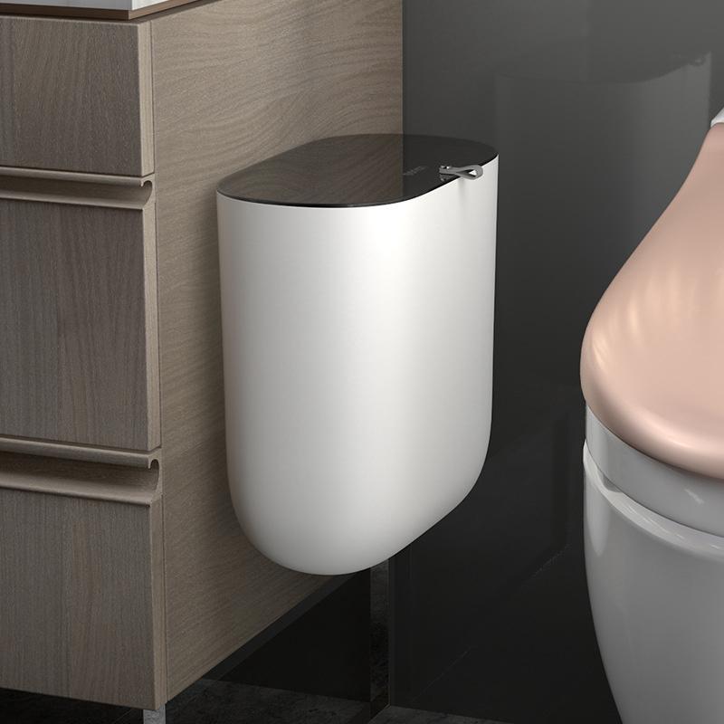 An der Wand montierter Mülleimer, Mülleimer mit für Küche und Bad, Haushaltsmüll-Reinigungswerkzeuge, Papierkorb