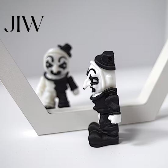 Unique Horror Film Fan Gifts 3D Printed Black And White Clown Ornament, Creative Statue, Detailed Sculptures Mini Figurine for Home Office Halloween