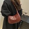 Premium sense niche bag women's autumn 2025 new retro versatile shoulder messenger bag underarm work dumpling bag
