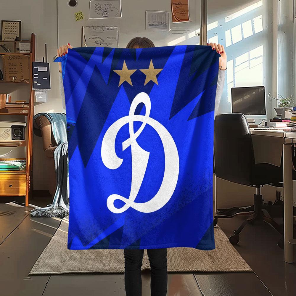 1PC Dynamo Moscow Glory Blanket, High Quality Comfortable for All Seasons, Home Decor, Warmth and Comfort