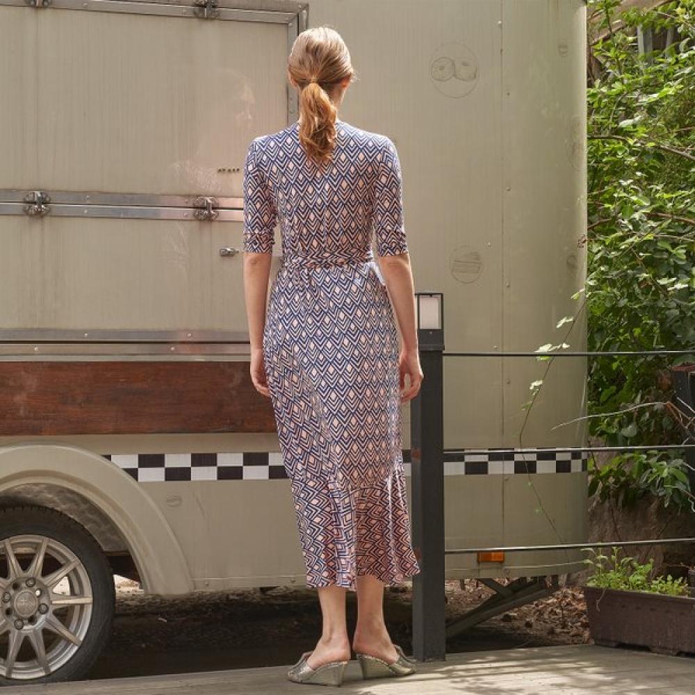 Lipbbam Creora Vivienne 3 4 Sleeve Frill Wrap Dress Ldm42di01