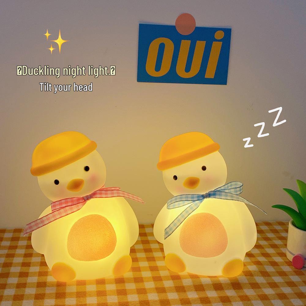 LED Night Light: Cute Duck Bedside Lamp for Girls' Rooms - Creative Dormitory Ornament Gift