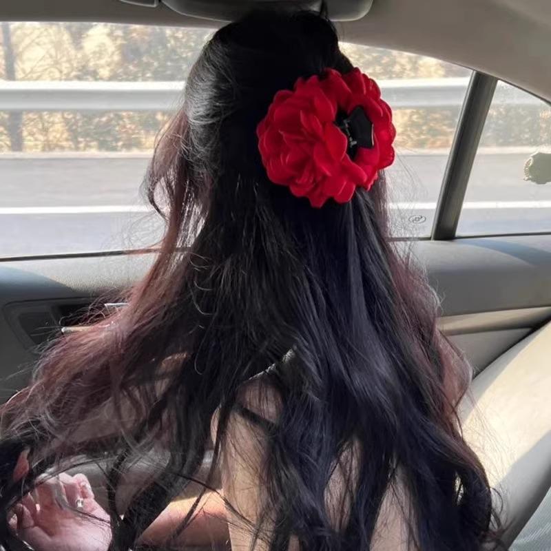 

Caro High-End Red Rose Claw Hairpin: 3D Withered Flower Shark Clip Headdress