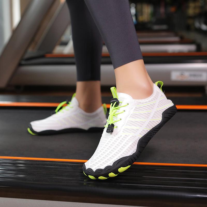 

Indoor fitness shoes men s and women s skipping rope shoes soft-soled yoga creek-tracing couple shoes outdoor swimming shoes white, black, gray 35 білий