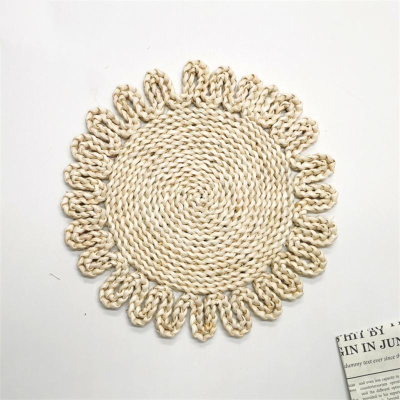 15" New Pastoral Style Grass Woven Flower Mats Hand Woven Corn Skin Meal Mats Home Thickened Insulation Pad Homestay Mat
