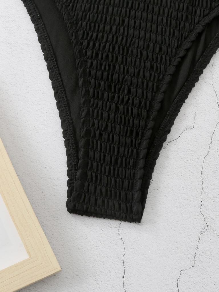 Evropsko-americké jednobarevné bikiny bez ramínek s trojúhelníčkovými kalhotkami 2025