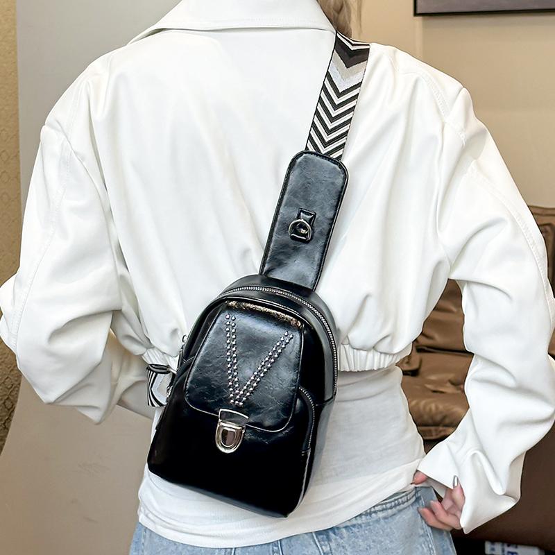 Women's Crossbody Bag Shoulder Bag Water-repellent PU Chest Bag